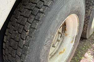 2002 mack vac truck new tires 8 rear second photo