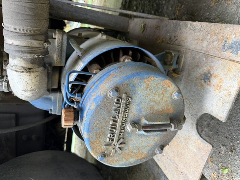 1999 volvo vac truck fruitland pump photo