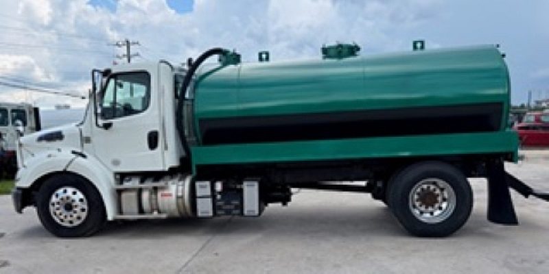 2018 Freightliner M2 2800 gal tank truck passenger side