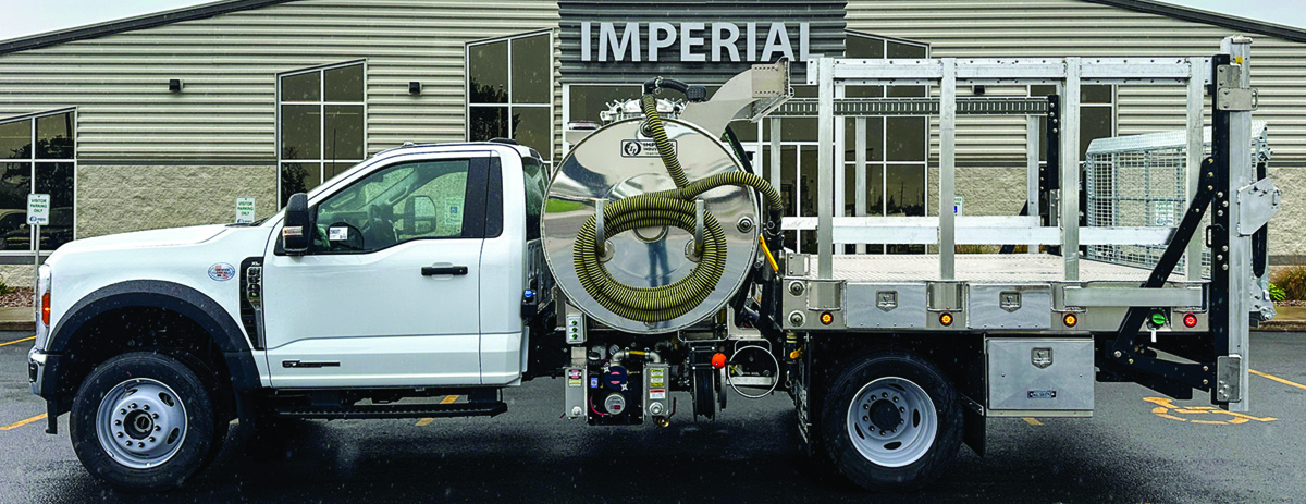 Imperial industries ford f600 sidewinder pickup delivery unit