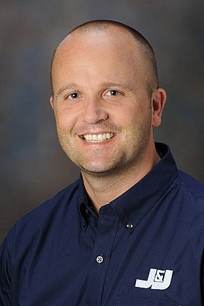 Jj adambowers 180212 105753