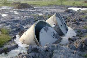 Floating septic tank