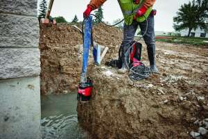 Milwaukee tool mx fuel 1 hp 2 inch submersible pump