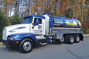 P 02 13 classy blu john 180212 135757