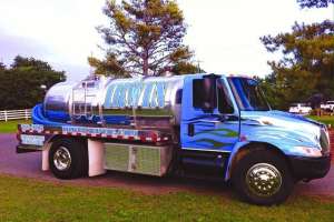 P 11 15 classy truck irwins septic 180212 133902