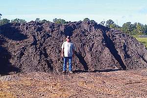 Combination truck removes sand and grit at wastewater plant