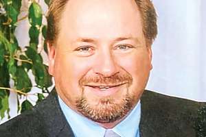 Ron suchecki headshot