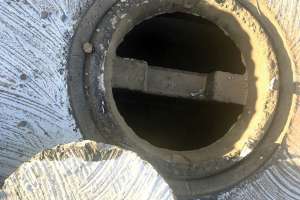 Tank inlet outlet features